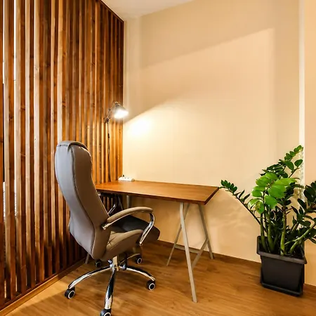 The Red Point Apartament Warna